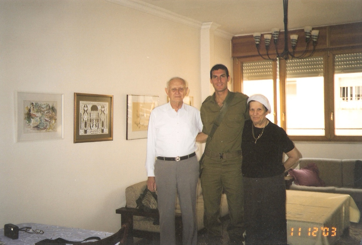 הגולנציק עם סבא וסבתא